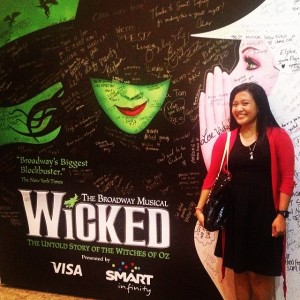 #100happydays Day 9: "Because I knew you, I have been changed for good." ðŸ’š What a wickedly awesome show. :) 